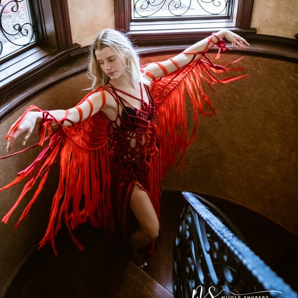 Handmade Macramé Deep Red Dress Cut Out Designer NYFW - Picture 14 of 16